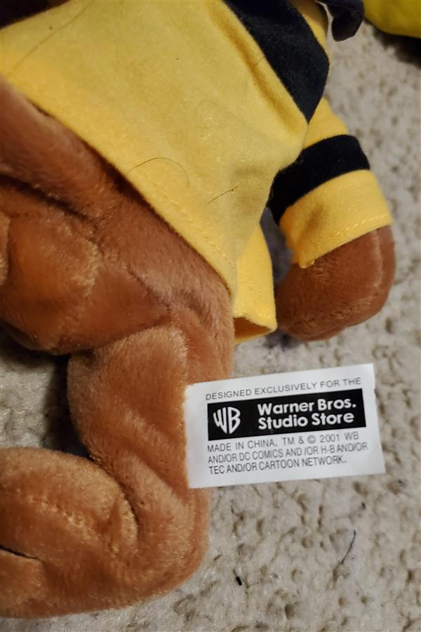 Warner Bros. Studio Store Scooby-Doo Bean Bag Plush Fireman Scooby-Doo ...